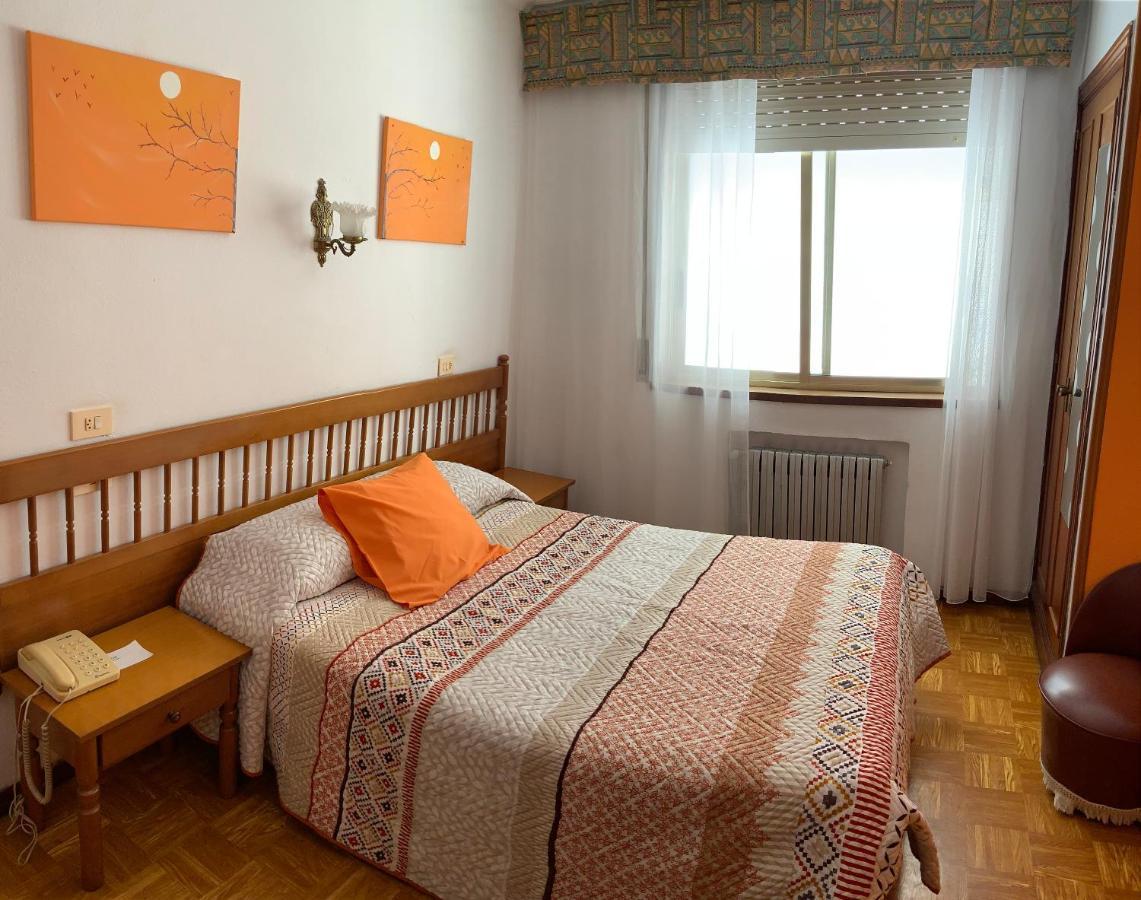 Hotel Espana Lugo Luaran gambar