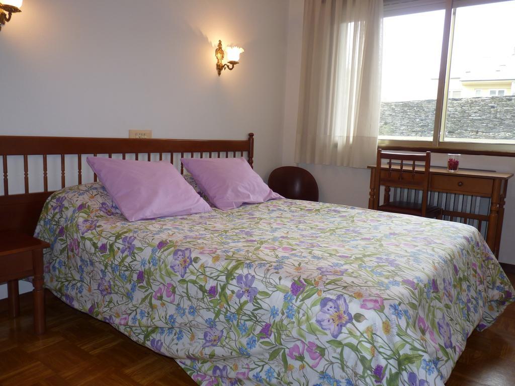 Hotel Espana Lugo Bilik gambar
