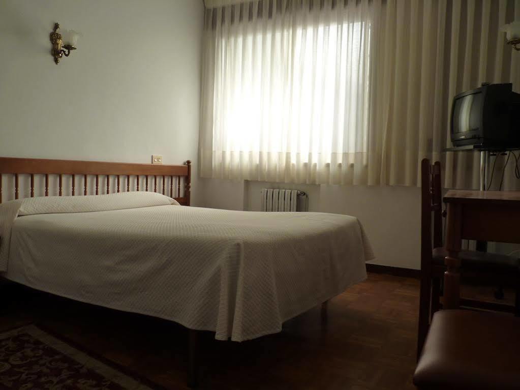 Hotel Espana Lugo Luaran gambar