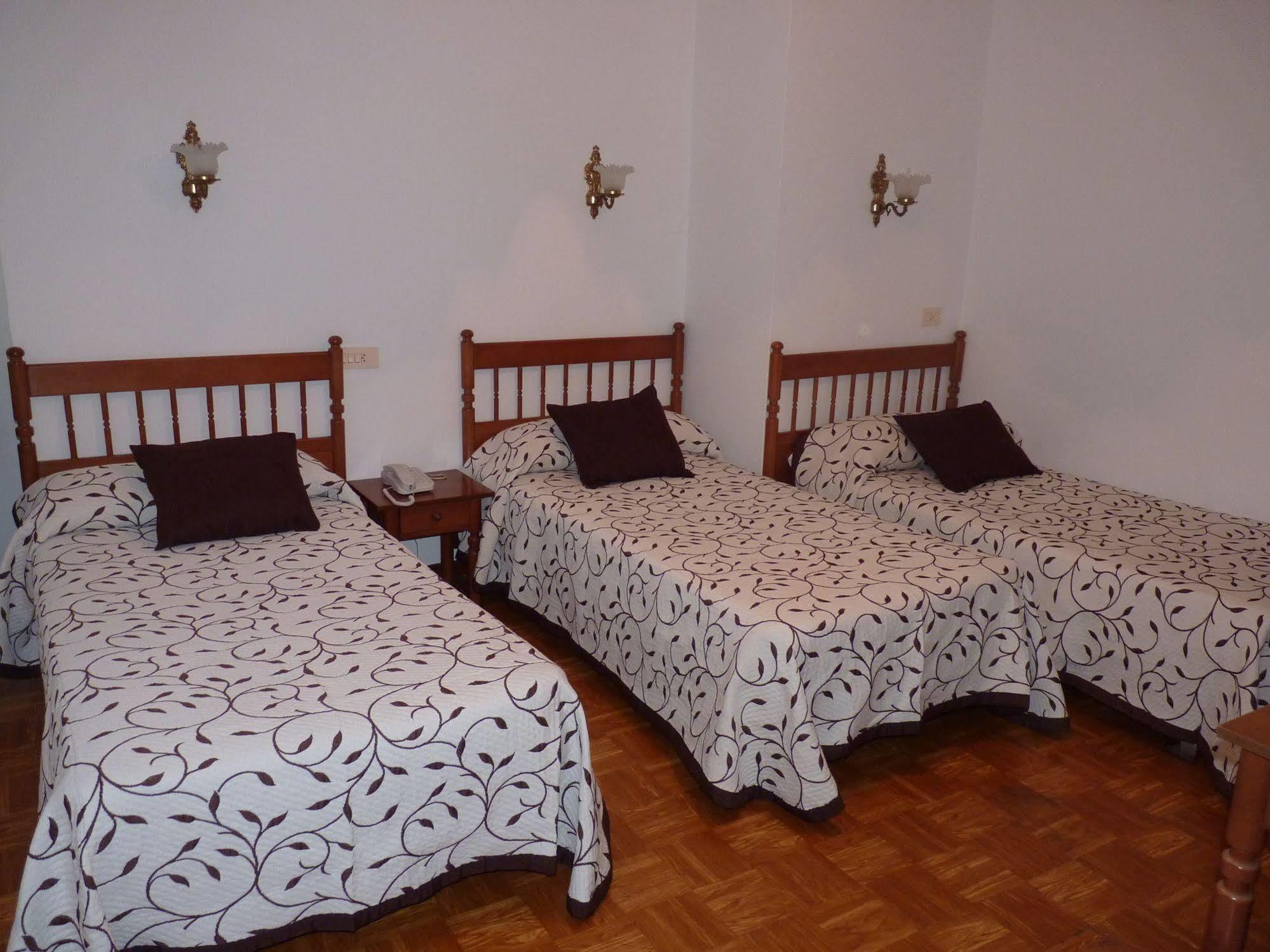Hotel Espana Lugo Luaran gambar